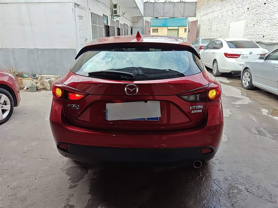 Mazda 3 Angkesaila Mazda 3 Angkesaila
