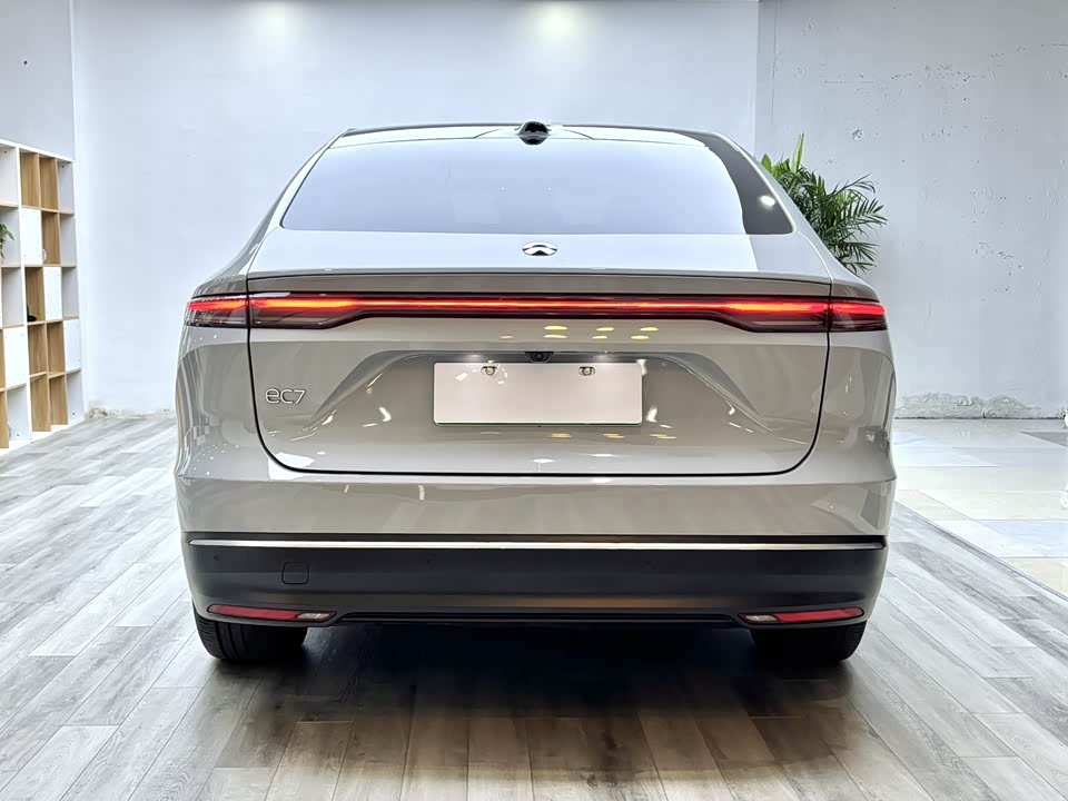 NIO EC7 NIO EC7