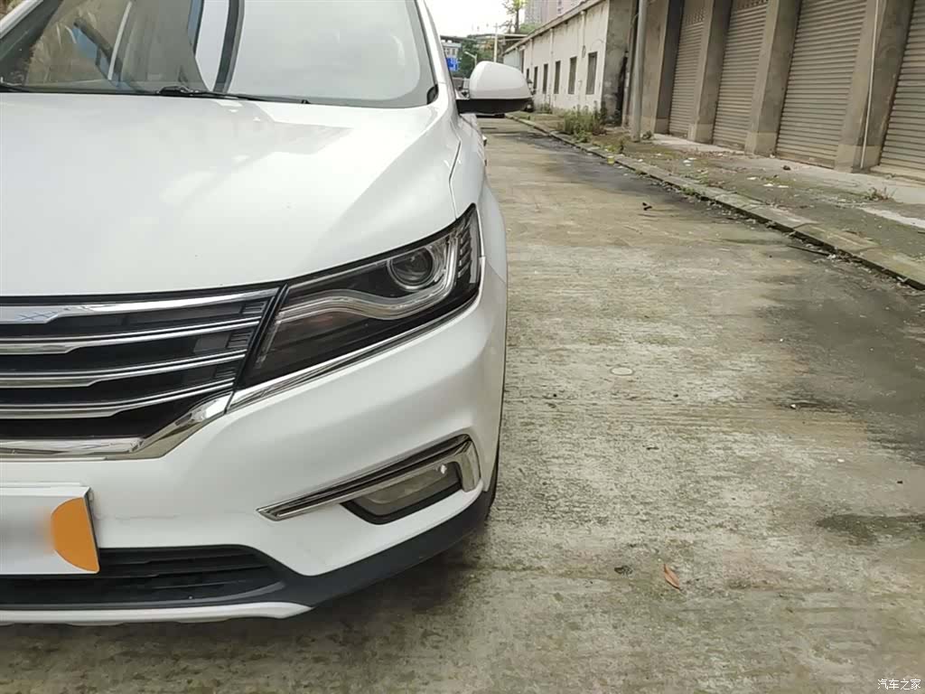 Roewe RX5, 2018 24