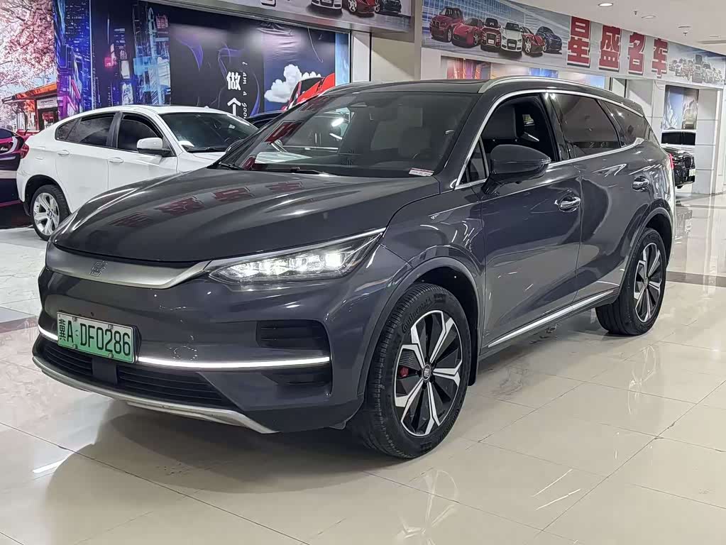 BYD Tang NEV