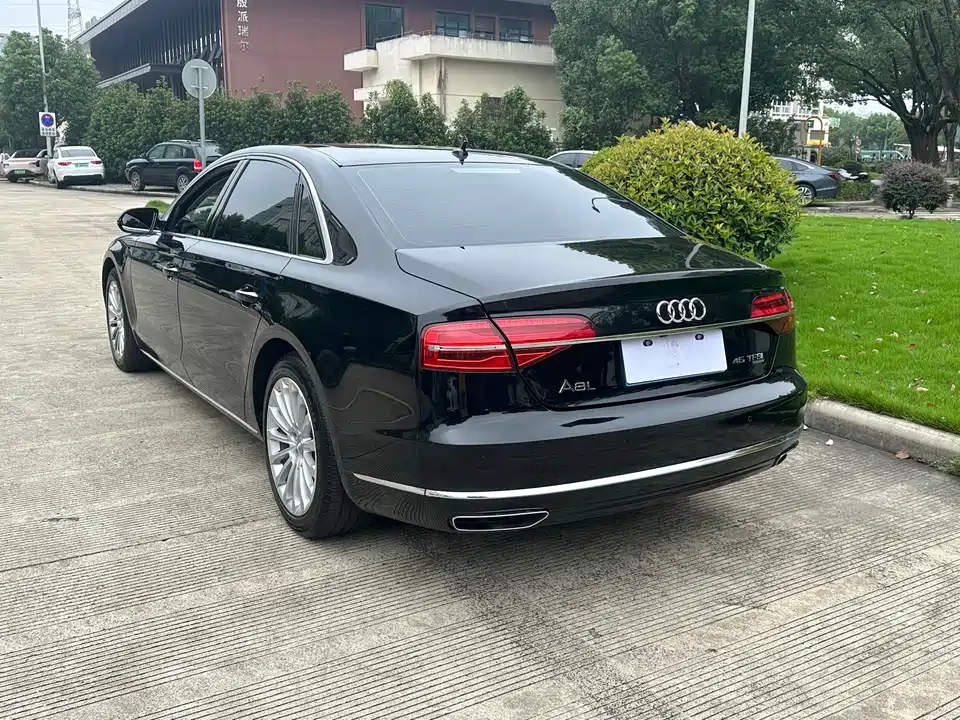 Audi A8 Audi A8
