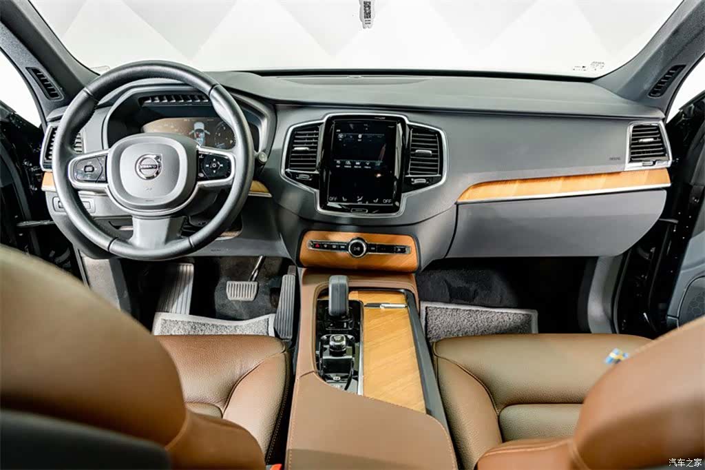 Volvo XC90, 2022 13