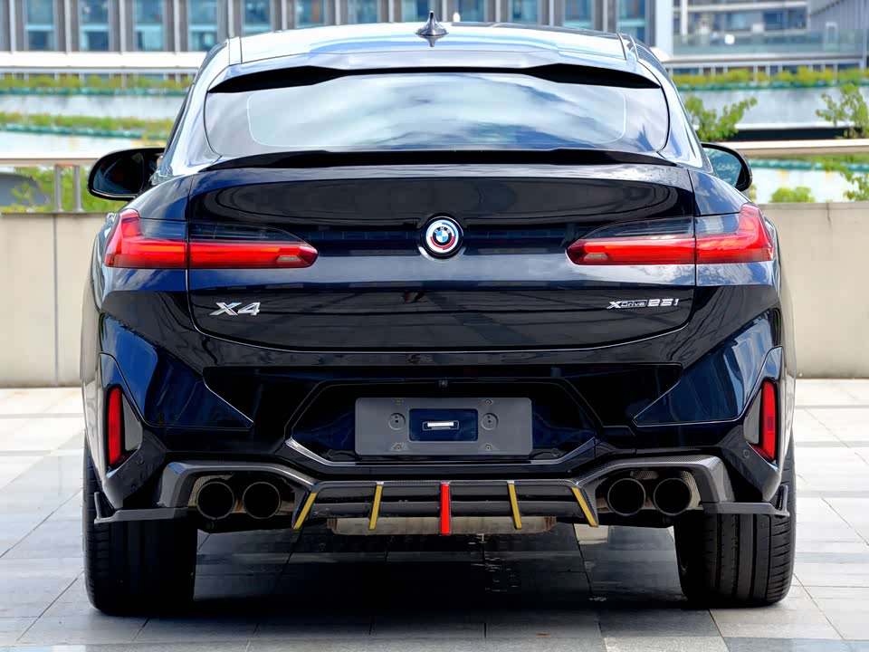 BMW X4 M BMW X4 M