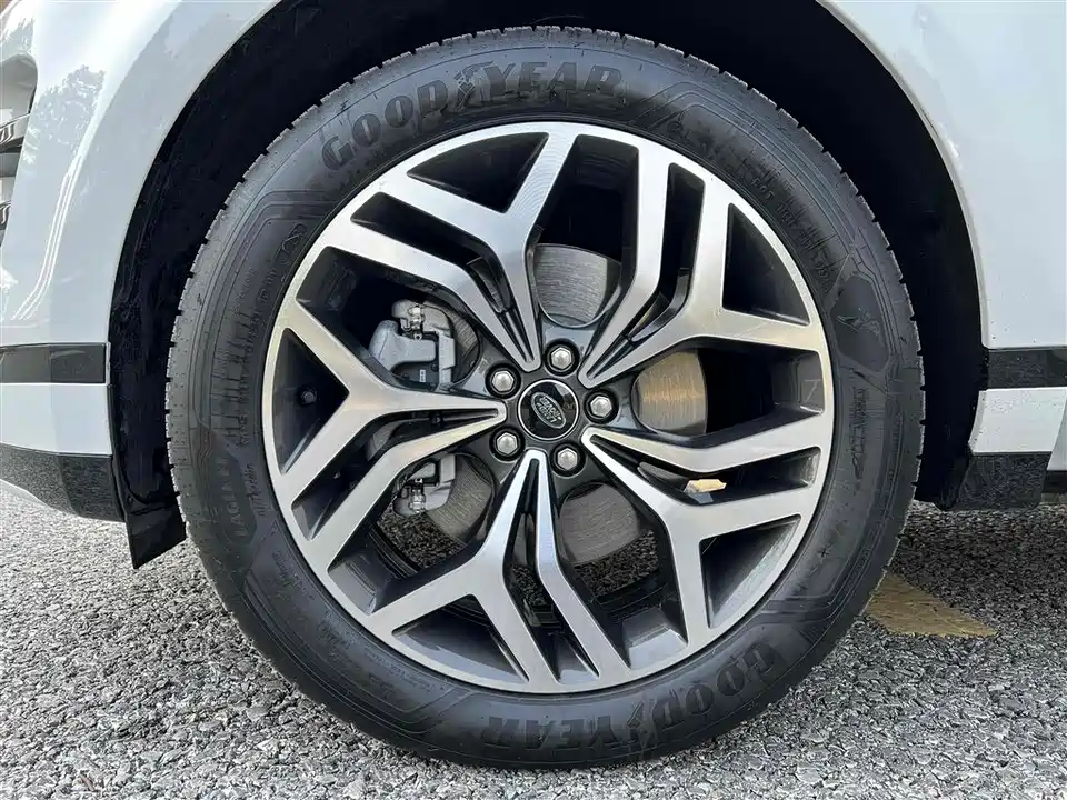 Land Rover Range Rover Aurora