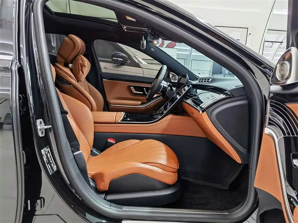 Mercedes-Benz S-class Mercedes-Benz S-class