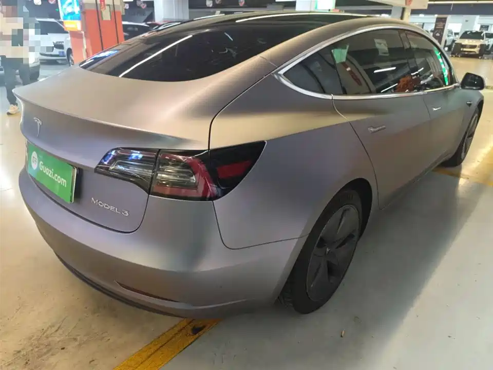 Tesla Model 3 Tesla Model 3