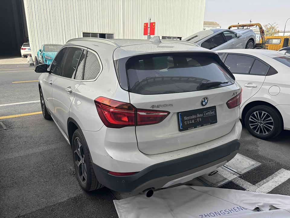 BMW X1
