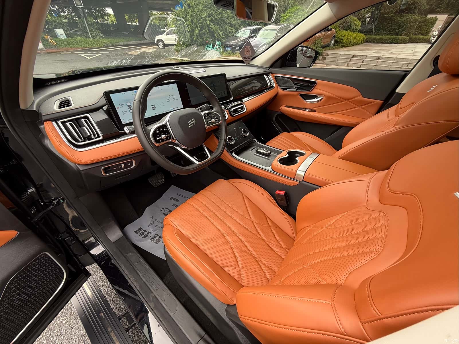 Jetour L7, 2025 10