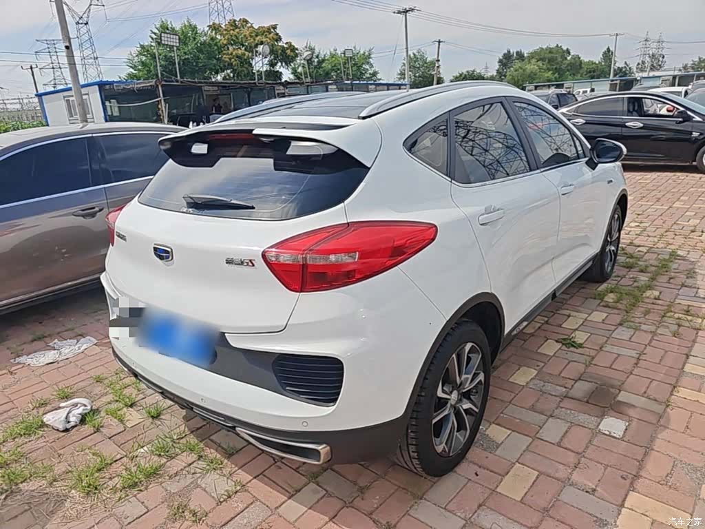 Geely Emgrand, 2019 7