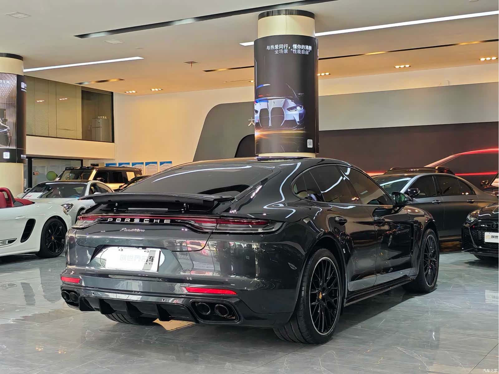 Porsche Panamera, 2023 все фото