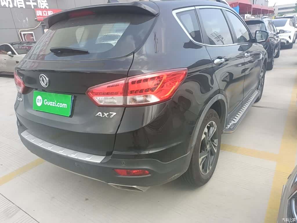 DongFeng AX7, 2016 8