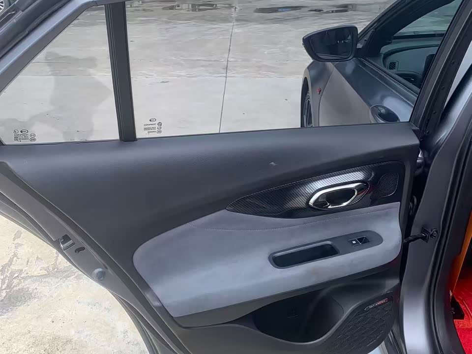 Trumpchi Shadow Leopard