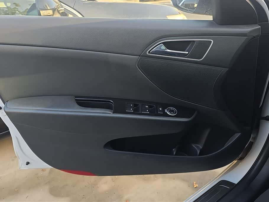 Hyundai Name picture