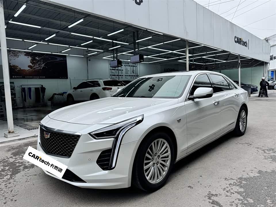 Cadillac CT6