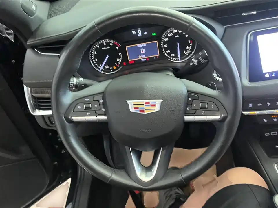 Cadillac XT4