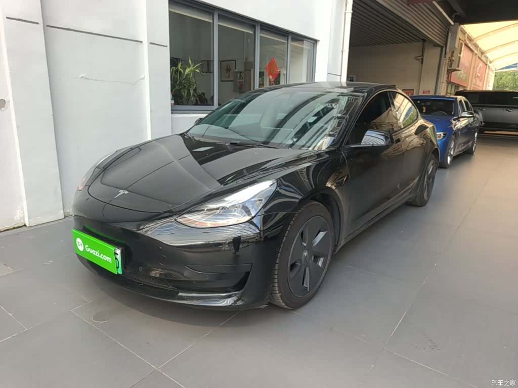 Tesla Model 3, 2021 1