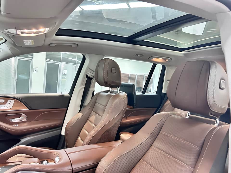 Mercedes-Benz GLS Mercedes-Benz GLS