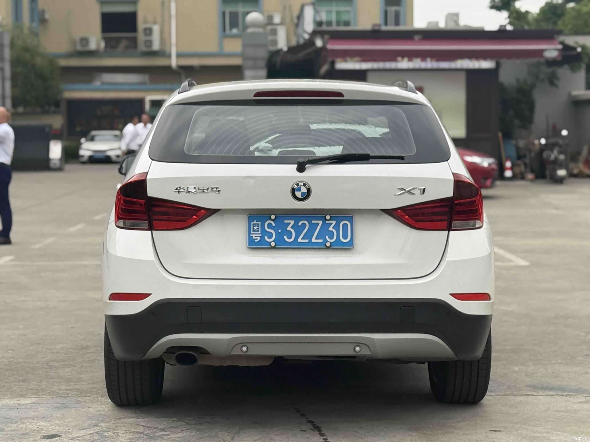 BMW X1, 2012 все фото