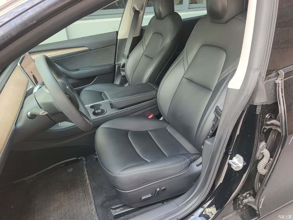 Tesla Model 3, 2021 15