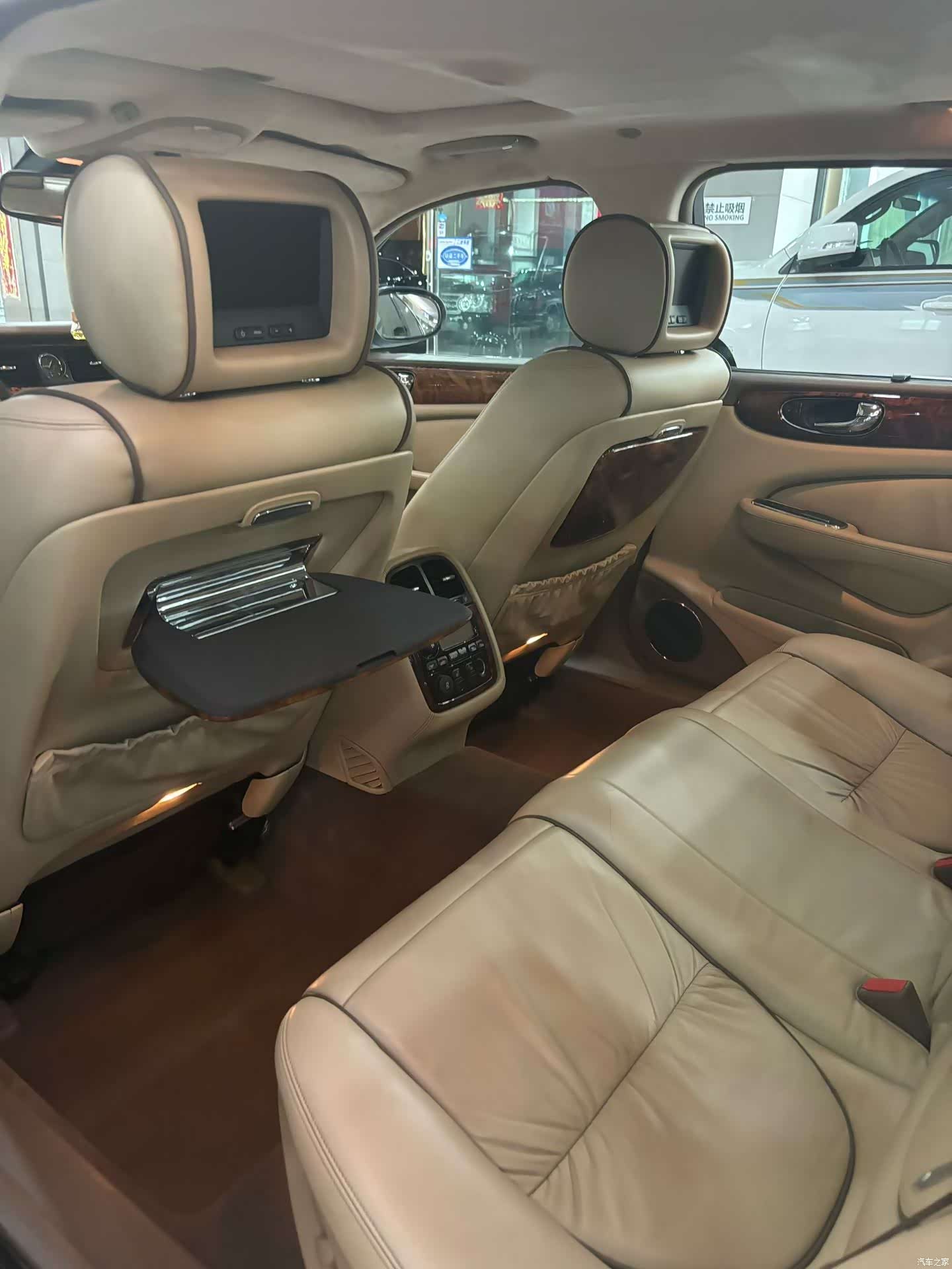 Jaguar XJ, 2007 8