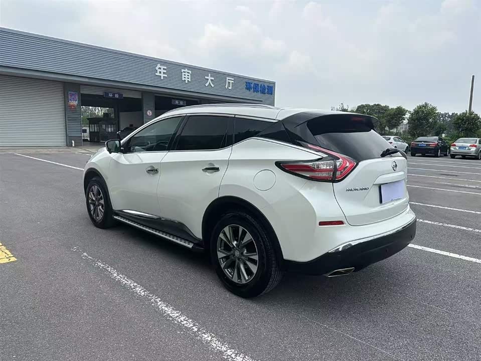Nissan Loulan Nissan Loulan