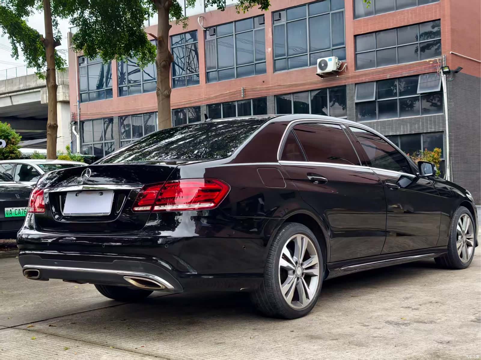 Mercedes-Benz E-Class, 2016 7
