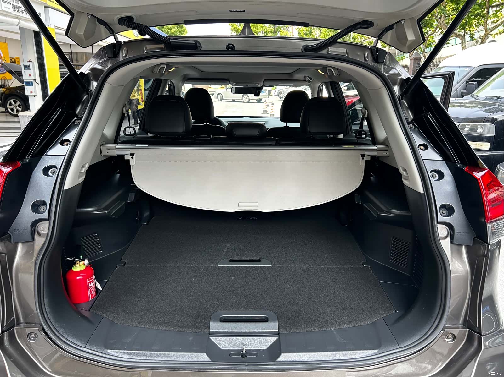 Nissan X-Trail, 2020 12