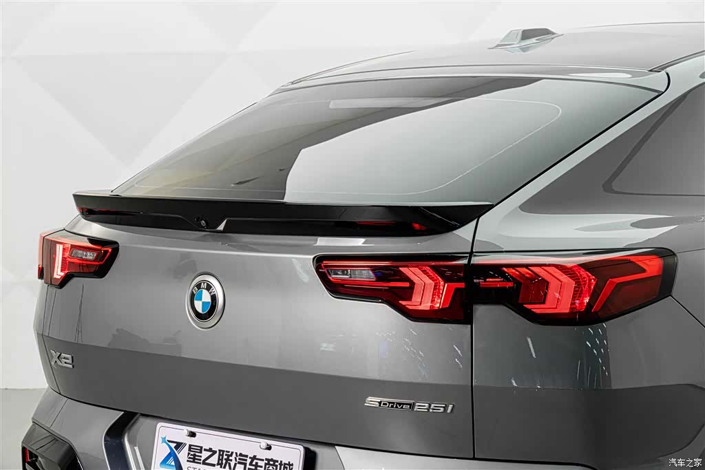 BMW X2, 2025 8
