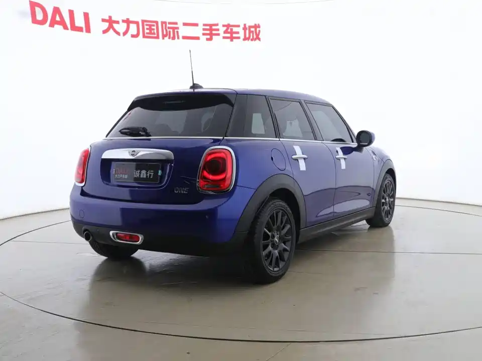 MINI MINI