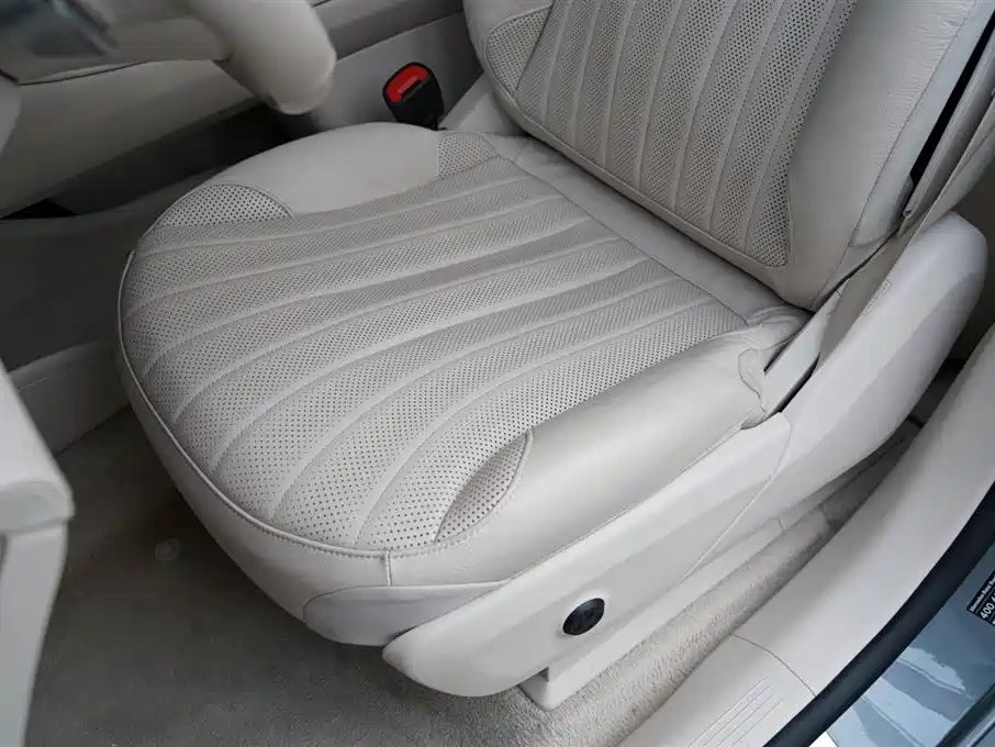 Mercedes-Benz EQS SUV