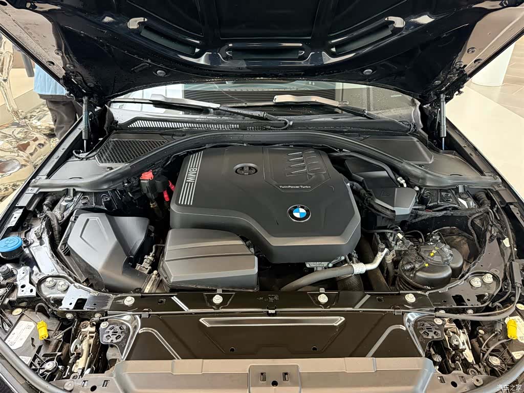 BMW 3 Series, 2024 3