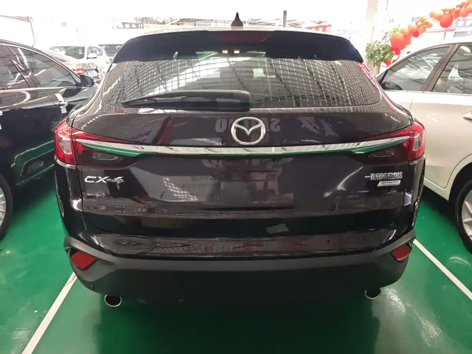 Mazda CX-4