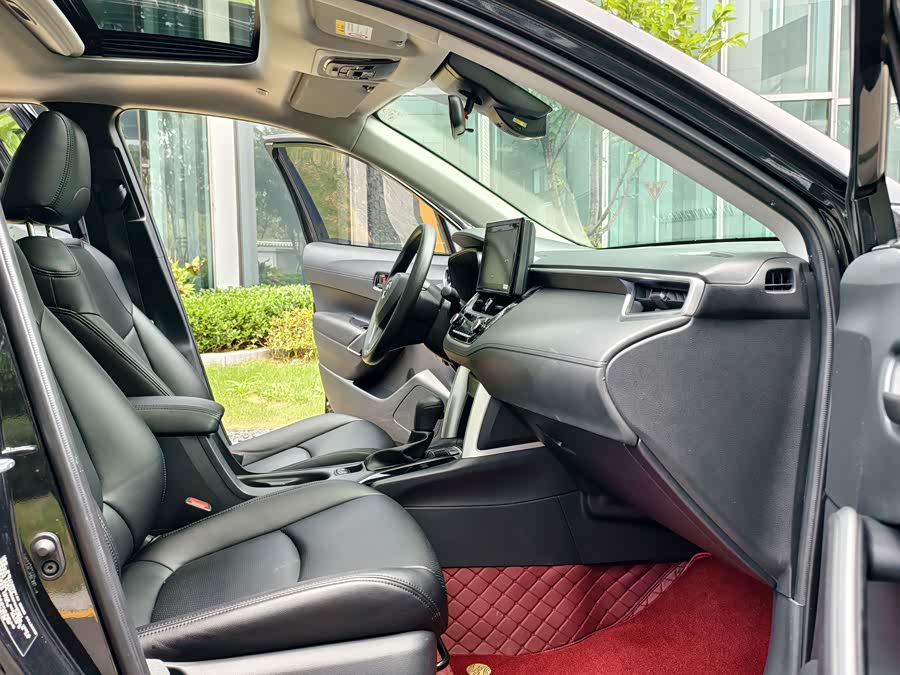 Toyota Corolla Cross 2023, фото 28
