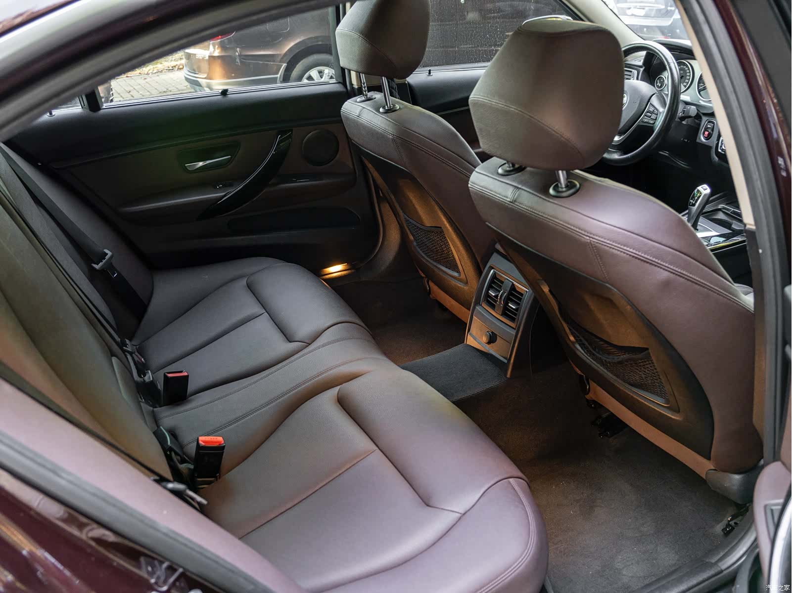 BMW 3 Series, 2018 15