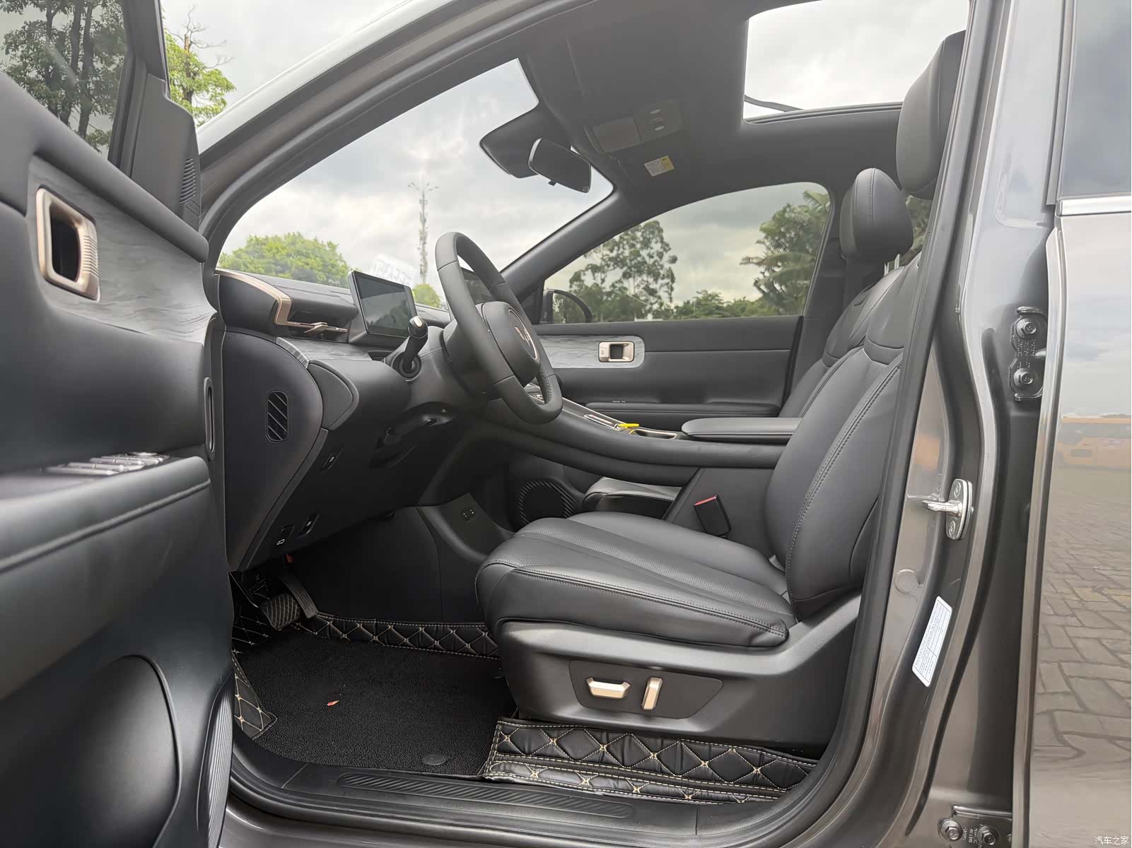 Wuling Starlight, 2024 12