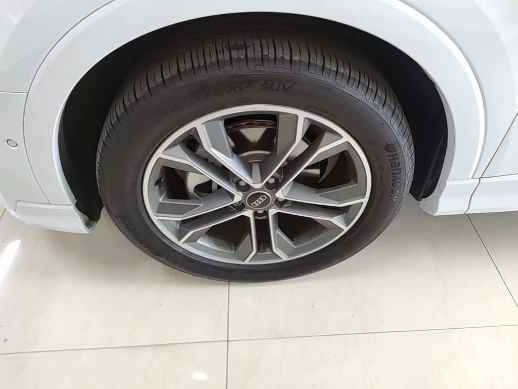 Audi Q3, 2025 23