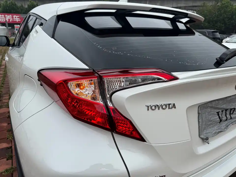 Toyota IZOA