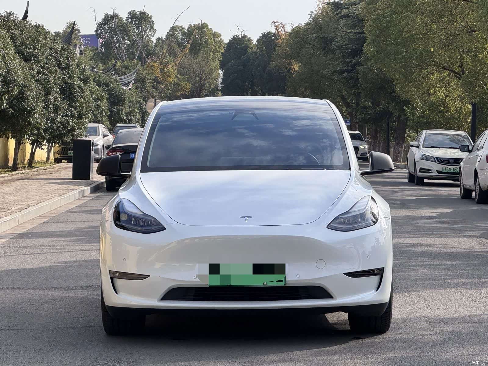 Tesla Model Y, 2021 2