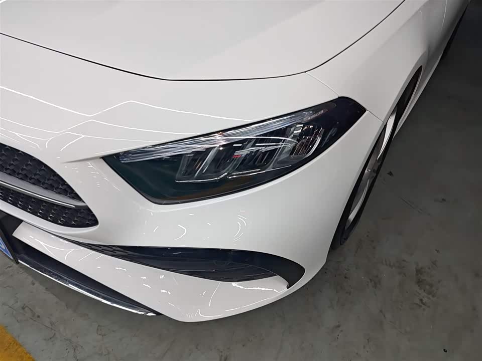 Mercedes-Benz Class A Mercedes-Benz Class A