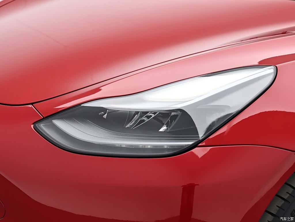 Tesla Model 3, 2022 18