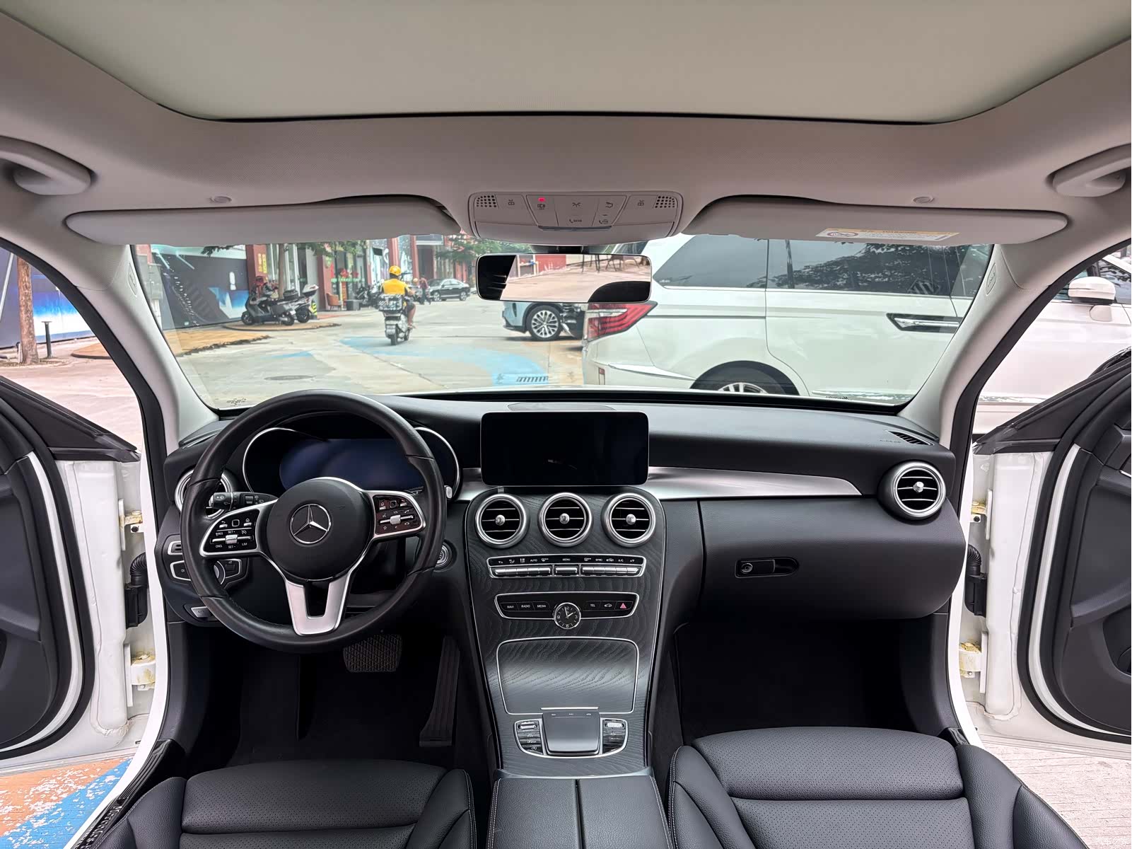 Mercedes-Benz C-Class, 2021 12