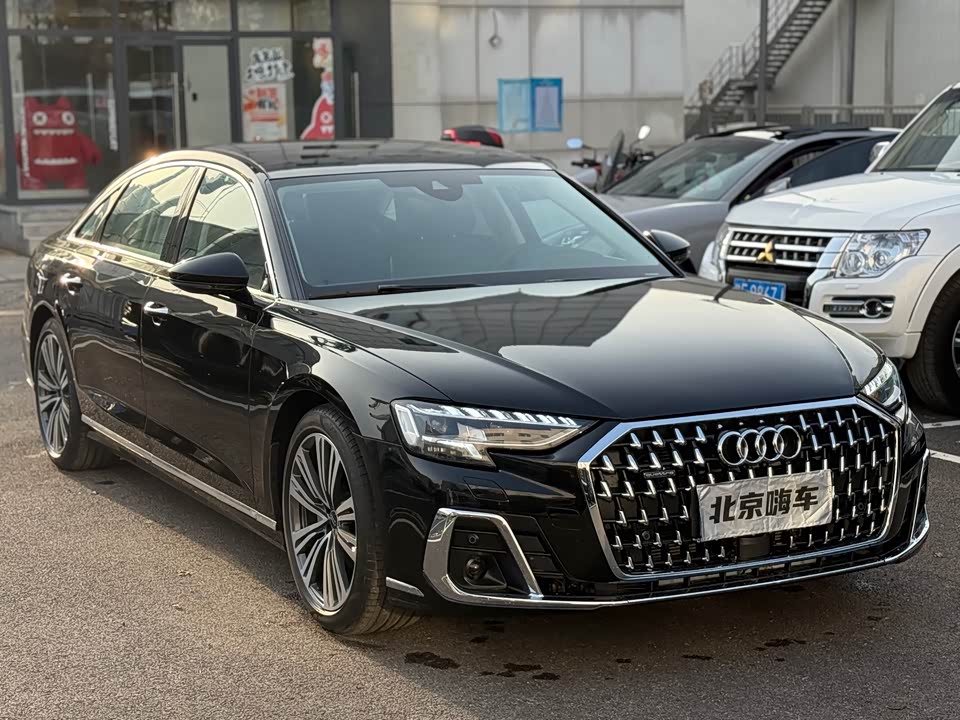 Audi A8