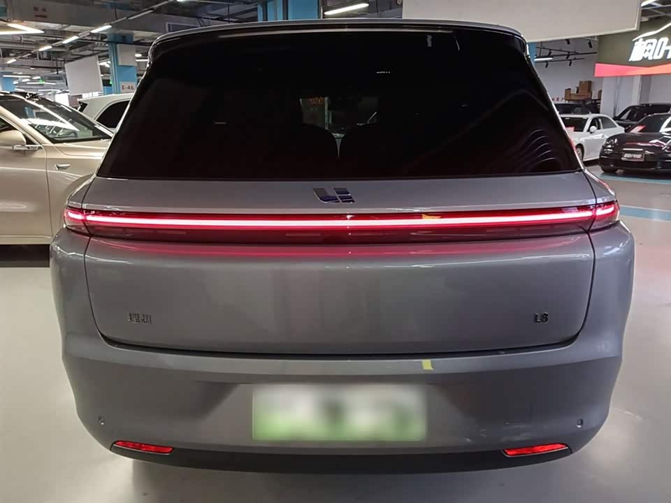 Li Auto Ideal L8