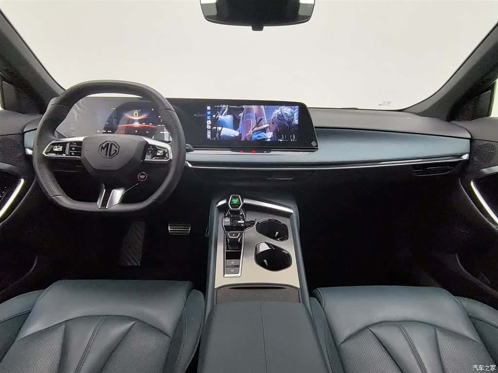 MG MG7, 2023 все фото