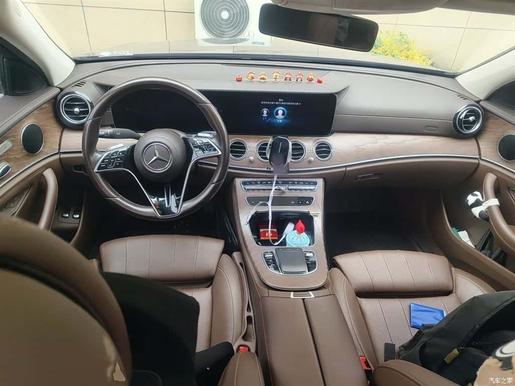 Mercedes-Benz E-Class, 2022 13