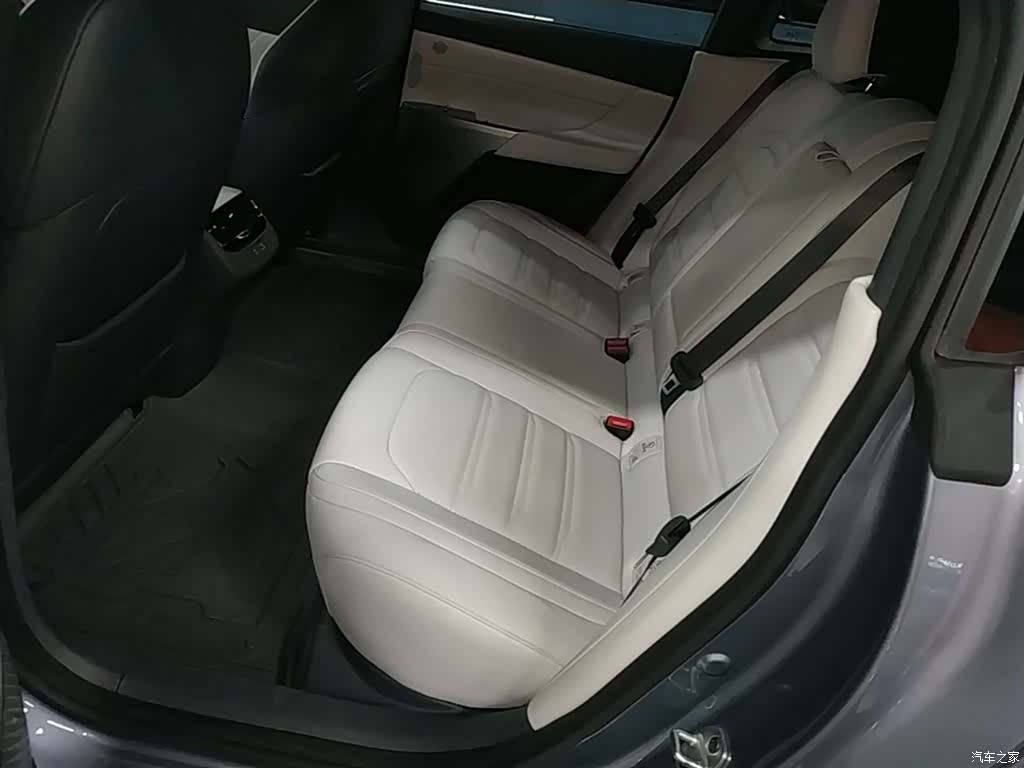 DongFeng eπ007, 2024 17