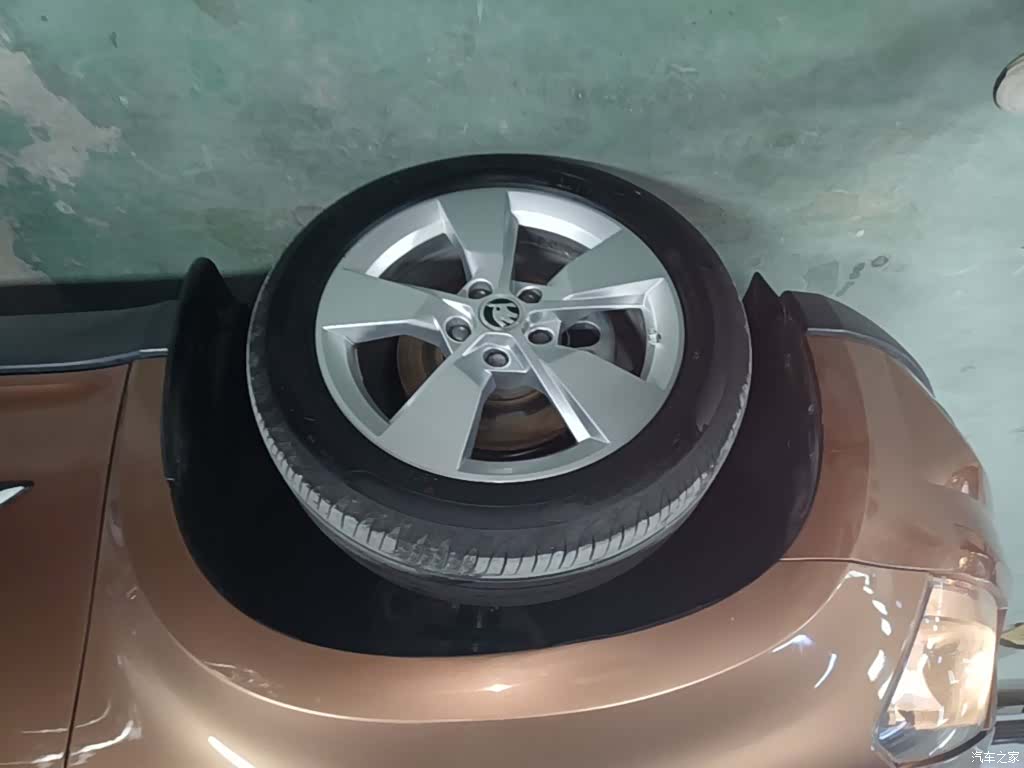 Skoda Yeti, 2014 23