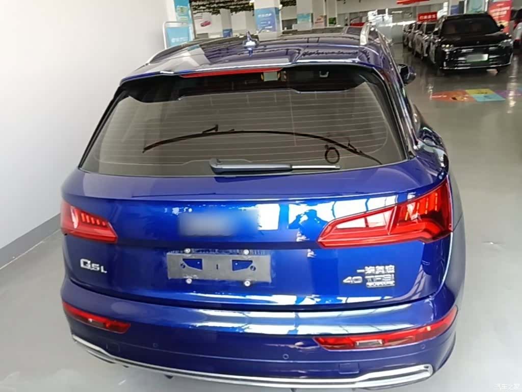 Audi Q5L, 2019 6