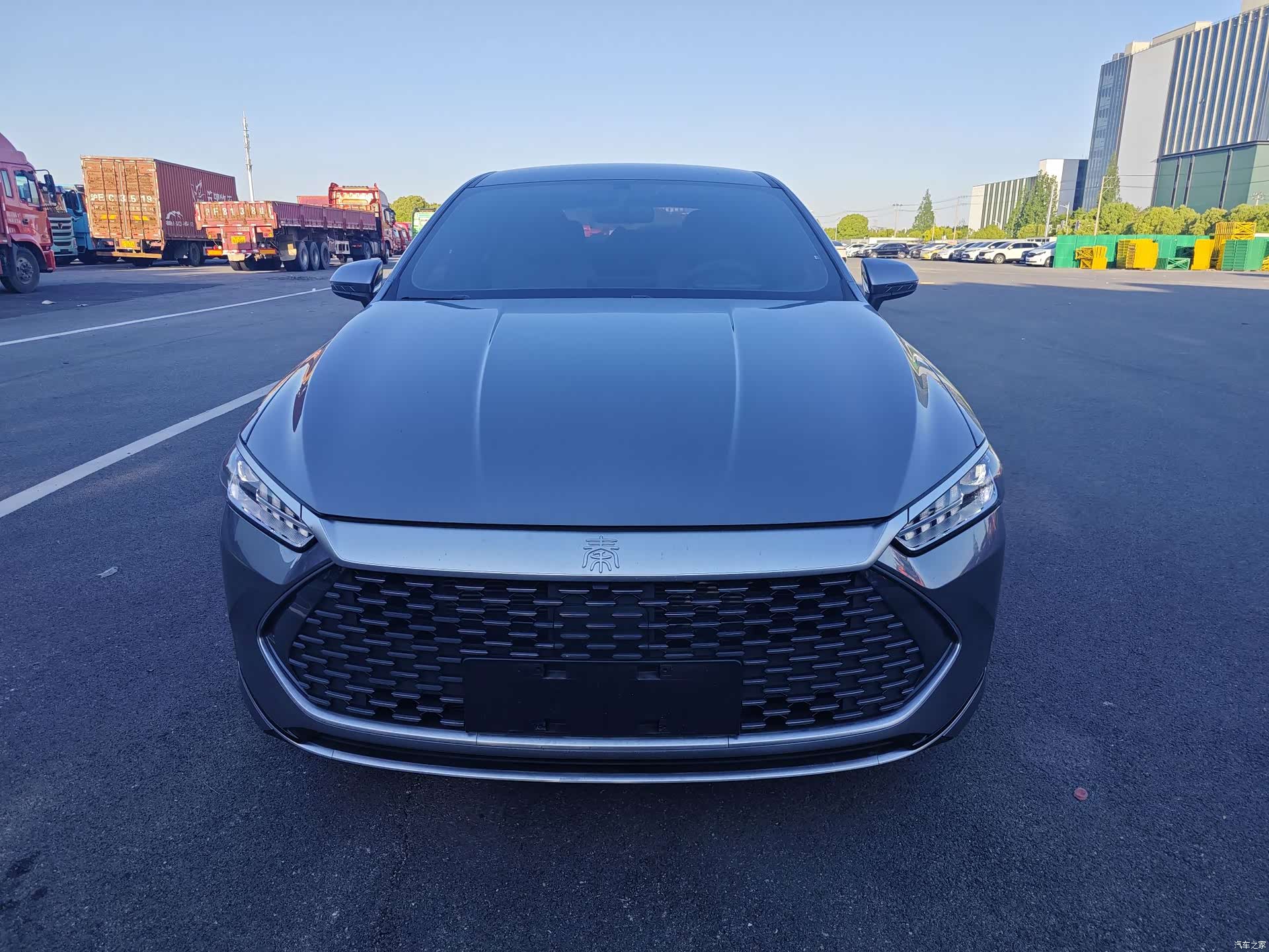 BYD Qin, 2022 1