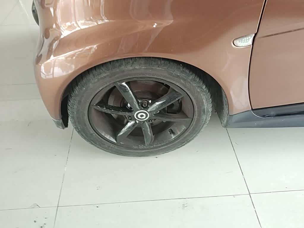 Smart Fortwo, 2015 23